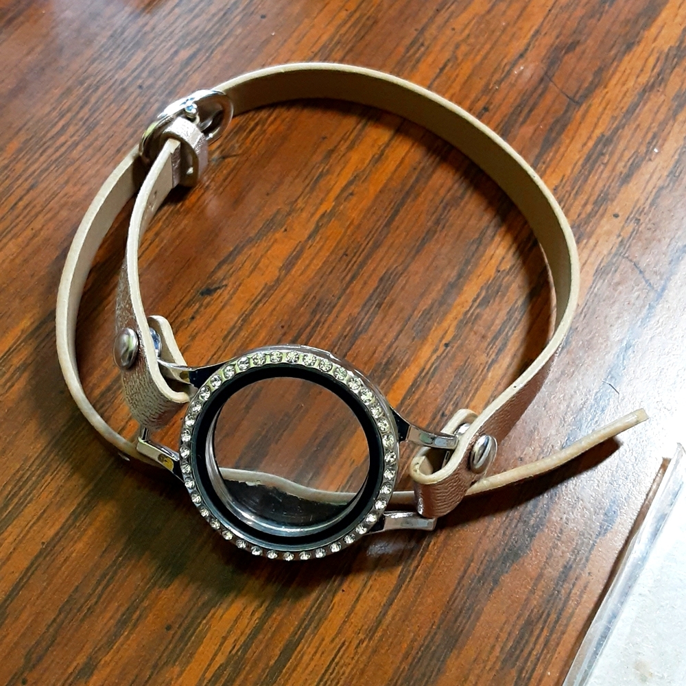Locket bracelet